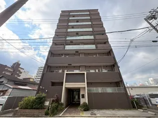 フェアリー【2階】の外観