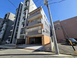 メゾン泉【4階】の外観