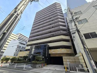 セノアタワー泉【3階】の外観