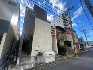 ラ・ネージュ筒井【1階】の外観