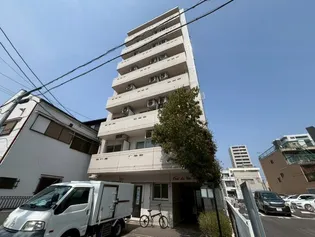 セラヴィアッシュ【6階】の外観