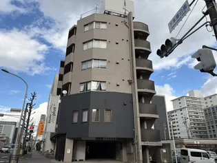 パールハイツくれないの画像