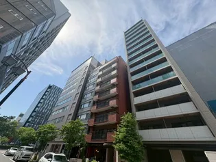 ライオンズマンション丸の内【5階】の外観