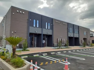 富山県富山市山室荒屋新町【アパート】の外観
