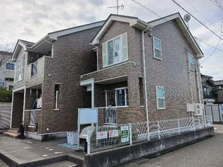 リヴィエ−ル【2階】の外観