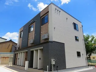 ラ セーヌ博労の画像