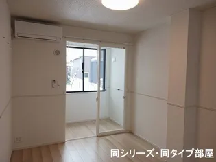 シズ・ボリーN【1階】の外観