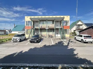 イエローハウスⅡ【2階】の外観