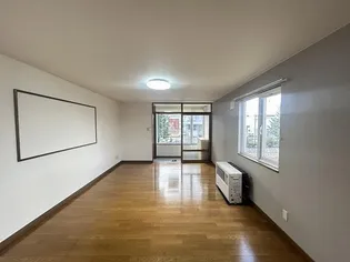 イエローハウスⅡ【2階】の内装