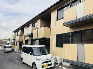 ユーネス花岡の画像