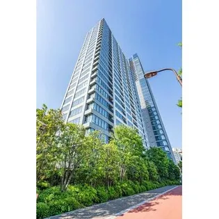 スカイフォレストレジデンス【7階】の外観