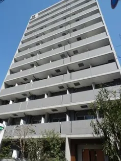 東京都新宿区弁天町【マンション】の外観