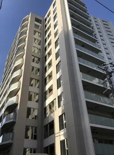 プレミスト新宿山吹【8階】の外観