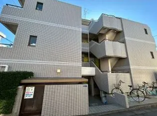 メインステージ新宿【1階】の外観