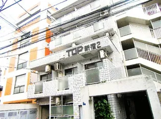 トップ新宿第二【1階】の外観