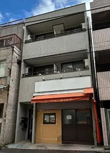 YTハイム【3階】の外観