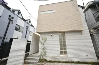 東京都新宿区新宿7丁目【一戸建】の外観