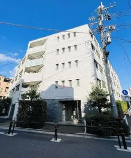 レヴィーガ大山【1階】の外観