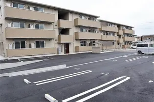 ロイヤルサン A棟の画像