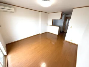 トゥールコネッサンス【1階】の外観