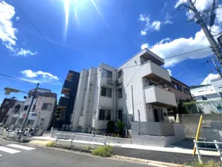 アンベリール【2階】の外観