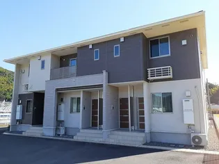 ストロベリーガーデンA【2階】の外観