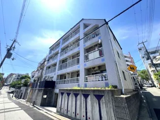 クレッシェンド岸地【2階】の外観