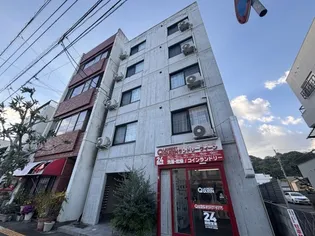 ピース・ラ・ヴェスタ【2階】の外観