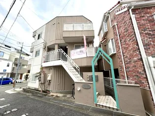 ヴィラブルー【2階】の外観