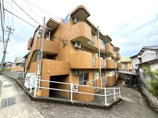 クレジュールビザン【1階】の外観