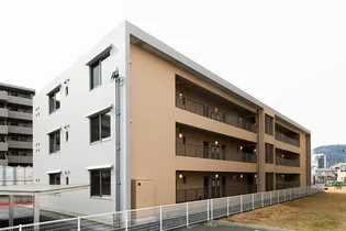 イオンハイツの画像