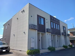 カーザ・マローネ【1階】の外観