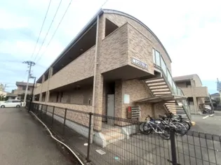 M97/70-A【1階】の外観