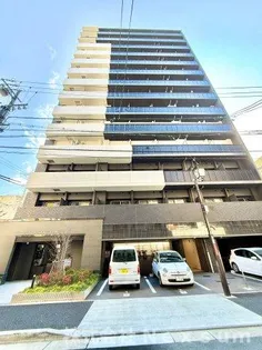 プレサンス伏見アーバンベース【4階】の外観