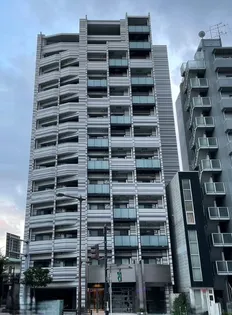 東京都新宿区新宿6丁目【マンション】の外観