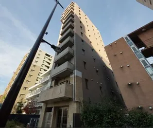 東京都新宿区西新宿4丁目【マンション】の外観