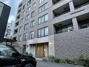東京都渋谷区代々木3丁目【マンション】の外観