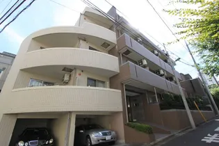 東京都目黒区東山2丁目【マンション】の外観