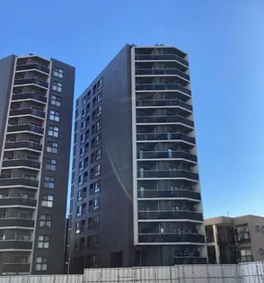 東京都渋谷区千駄ヶ谷5丁目【マンション】の外観