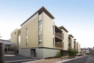 東京都新宿区西早稲田2丁目【マンション】の外観