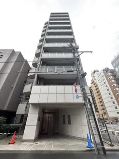 東京都新宿区大久保2丁目【マンション】の外観