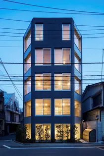 東京都新宿区百人町3丁目【マンション】の外観