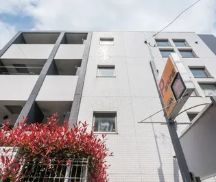 東京都新宿区北新宿3丁目【マンション】の外観
