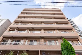 東京都新宿区早稲田鶴巻町【マンション】の外観