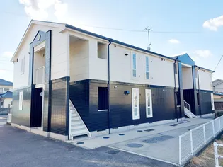 CRESTALL K【201B号室】の外観