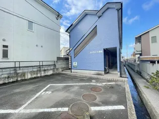 コンフォート森松【205号室】の外観