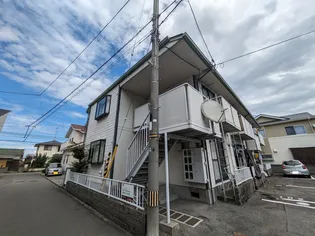 ファミール川原【102号室】の外観