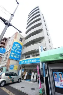 ブルーランド本町【701号室】の外観