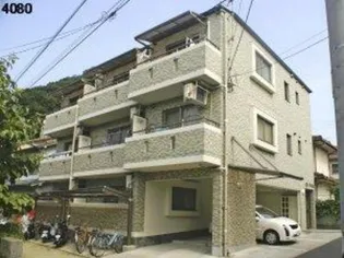 グローバル松山【101号室】の外観