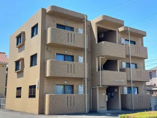 ユーミーWATANABE【201号室】の外観